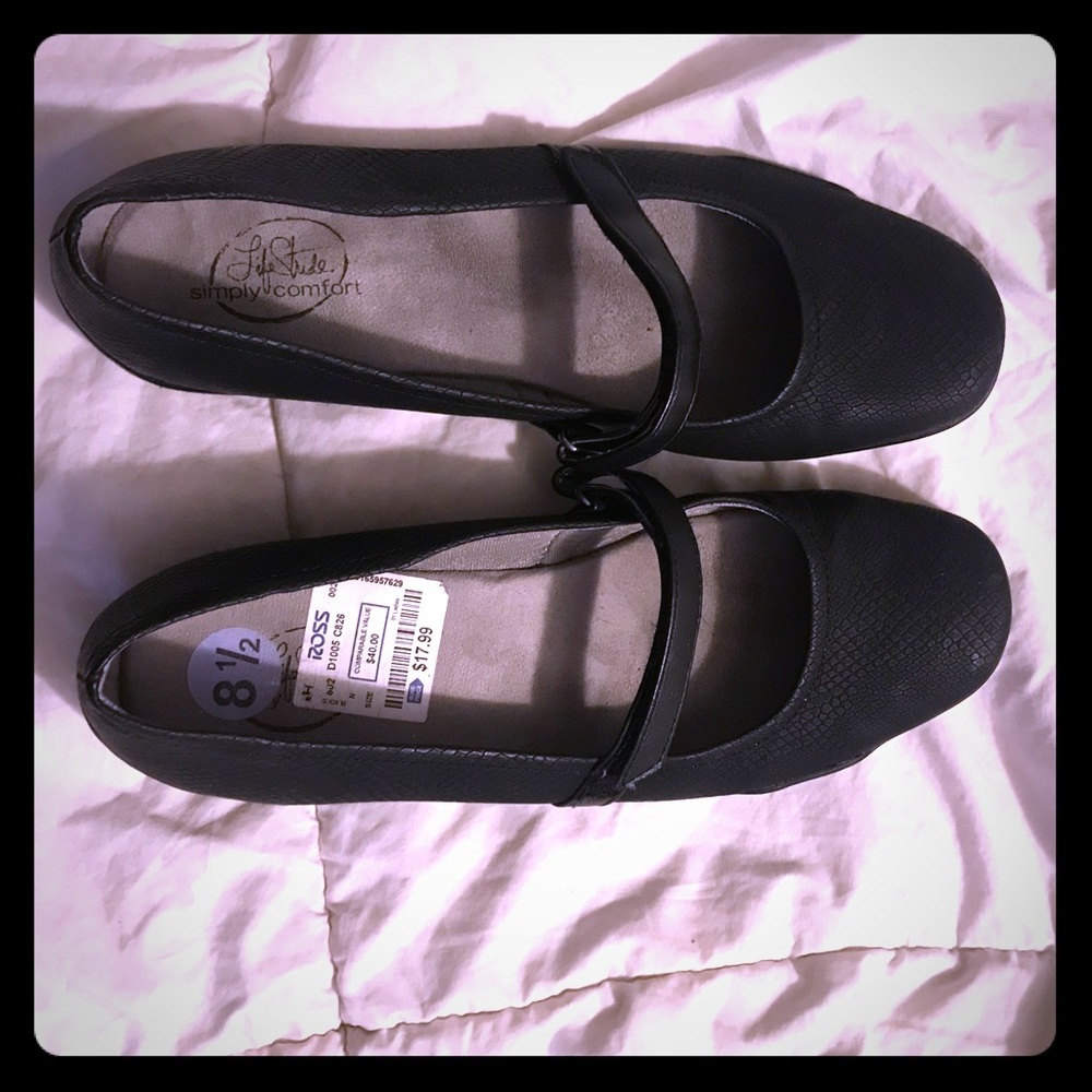 Black shoes